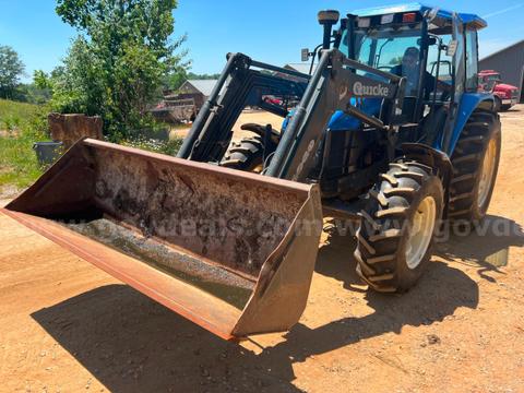 2002 New Holland TS110 MFWD Utility Tractor