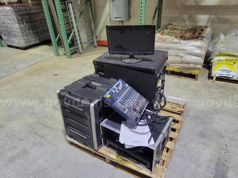Daktronics Scoreboard Control System w/ Rack, Mixer, Monitor & Components