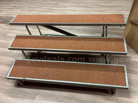 (4) Stage Risers