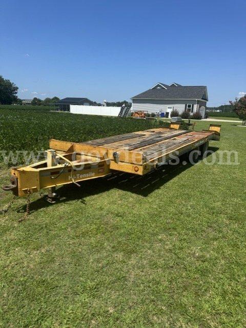Eager Beaver 24' Tandem Axle Equipment Trailer — 25,600 lb GVWR