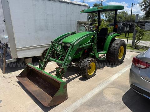 2005 JOHN DEER TRACTOR 400X LOADER