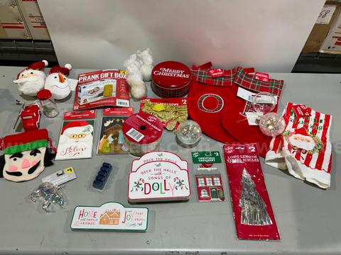 Christmas Decor & Holiday Accessories Lot – All Brand New