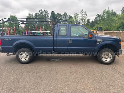 2008 Ford F-250 SD XL SuperCab Long Bed 4WD