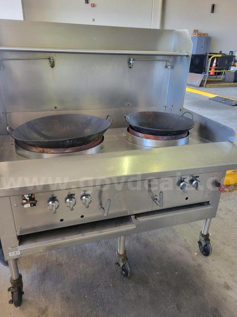 Montague commercial gas double Wok station with water hookup