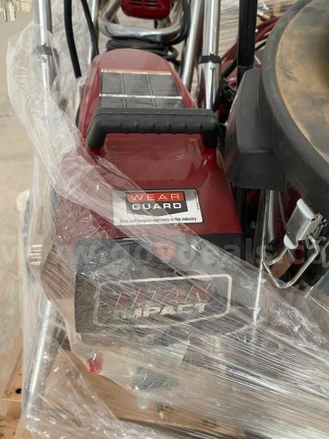 Paint Sprayer 640  Titan Impact