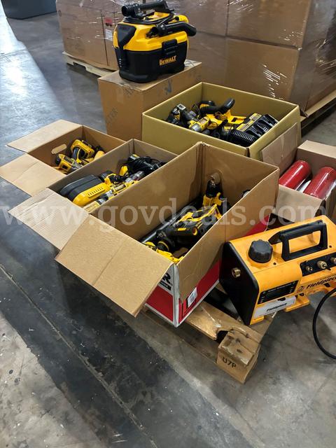 Used DeWalt 20v Max Cordless Tools & Fieldpiece VPX7 Two-Stage Vacuum Pump - Lot