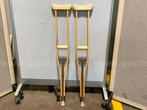 (1) Set of Lamico Wooden Crutches