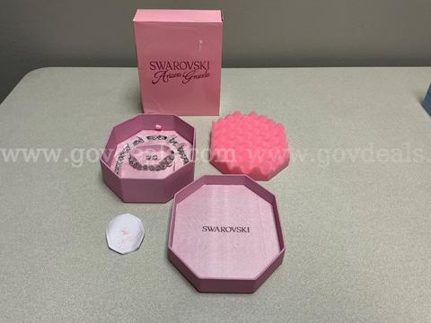 Swarovski Ariana Grande heart shaped set with a tennis choker, bracelet, and stud earrings, & Heart Tennis Necklace
