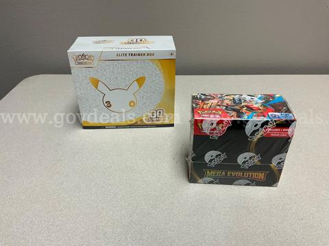 Pokemon 30th Celebration Elite Trainer Box, Pokemon Mega Evolution trading game card
