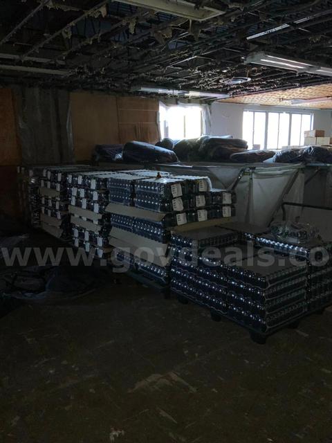 NEW Lot of 5 Pallets 300ml 125ml Round Amber Glass Syrup Medicinal Pharmaceutical Bottles