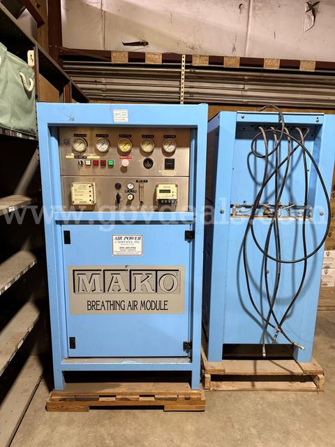 MAKO BREATHING AIR COMPRESSOR