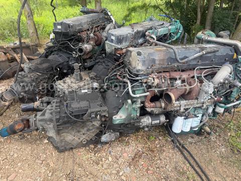 3 VOLVO engines and transmissions