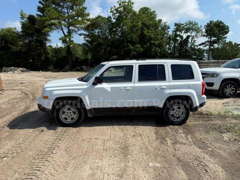 2014 Jeep Patriot (6016)