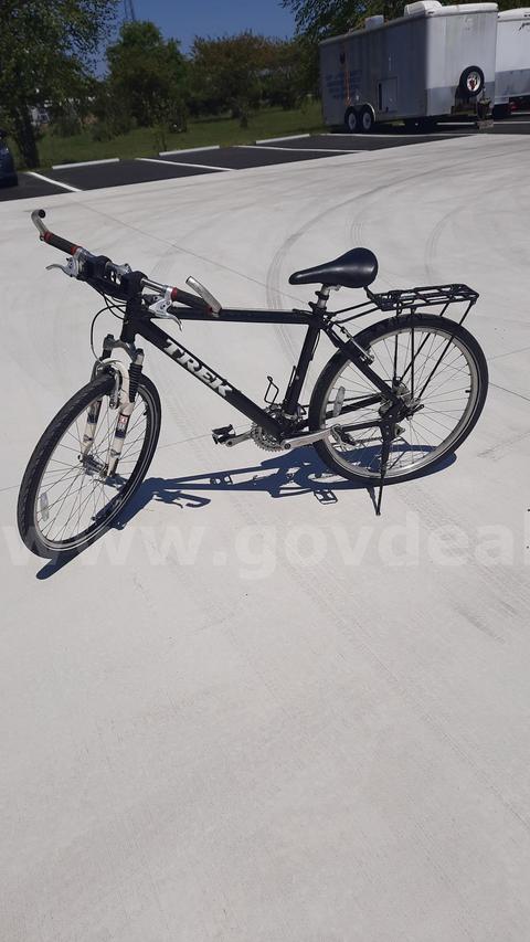 (5) TREK Police Bikes