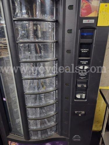 Crane 962D Carousel Vending Machine