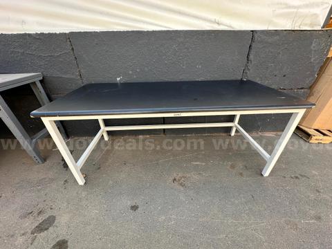 6 FT Lab Table