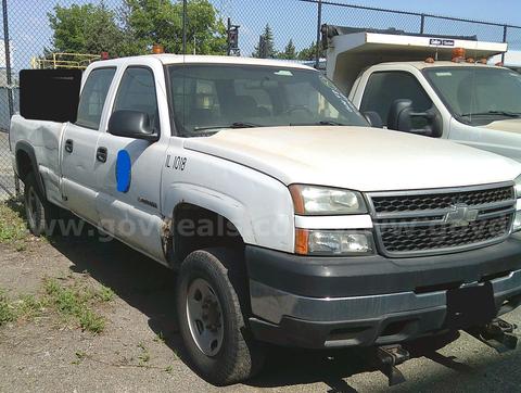 2006Chevy 2500 Pick up Truck