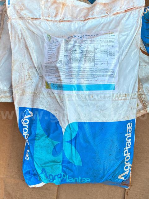 BIO-PREMIUM® 6-6.5-6.5 + TE Organic Fertilizer
