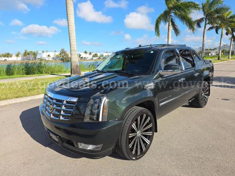 2013 CADILLAC ESCALADE EXT AWD V8 FFV CREW CAB 6.2L LUXURY