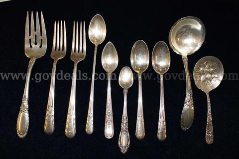 Patterned Silverware Collection