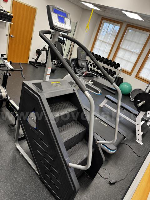 StairMaster StepMill 7000
