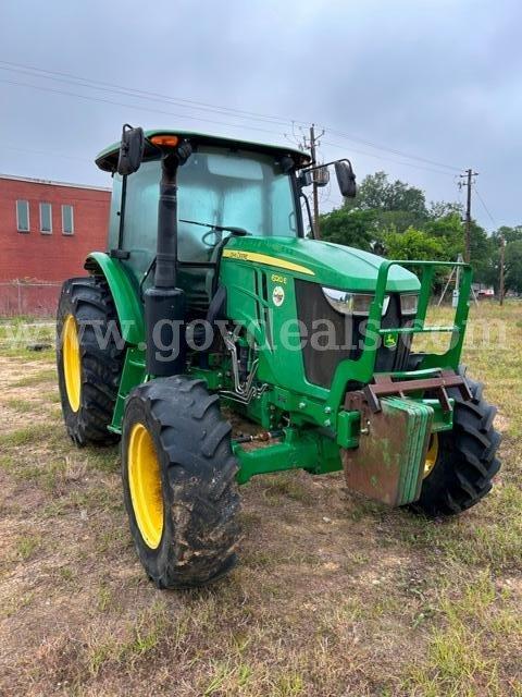 2012 John Deere 6120E