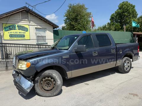2005 Ford F-150 XLT SuperCrew 2WD