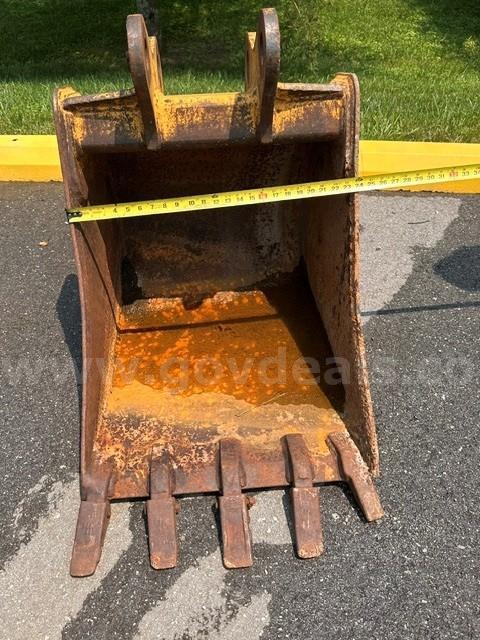 (1) Used 24" John Deere Prong Bucket
