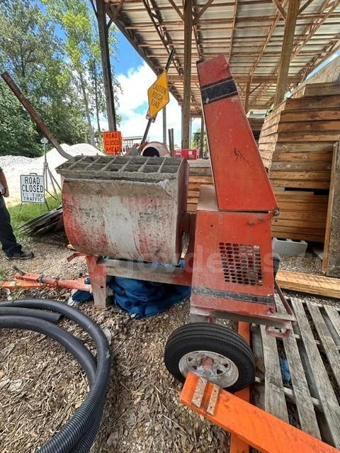 (1) USED CROWN MORTAR MIXER