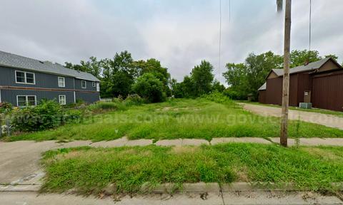 Large Residential Lot 2.1 Miles from Indiana State University