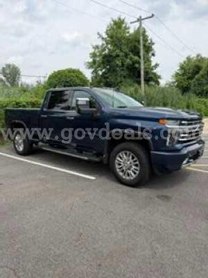 2022 Chevrolet Silverado 2500HD High Country Crew Cab Short Box 4WD