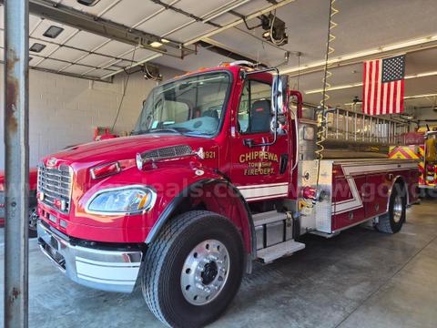 2014 Freightliner M2 106