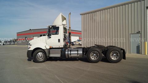 2016 International Prostar+ T/A Day Cab Truck Tractor
