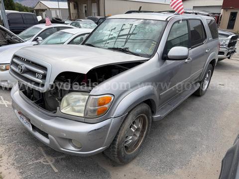 2001 Toyota Sequoia Limited 4WD