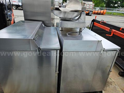 LOT of Kitchen Equipment SEE LIST!!