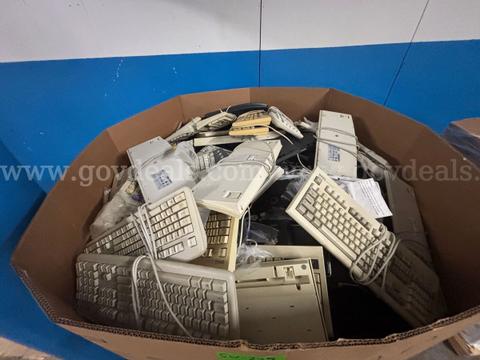 1 Pallet of Computer Keyboards ( Bulk Lot) (PICK‑UP ONLY)