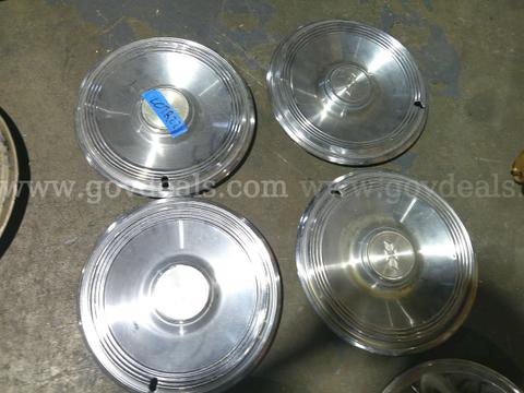 Vintage 15 inch chevrolet Impala Hub cap cover