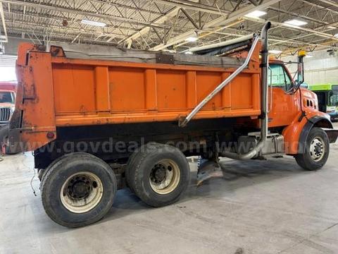 2002 Sterling LT7500