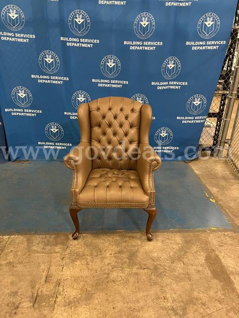 WINGBACK LEATHER OFFICE CHAIR