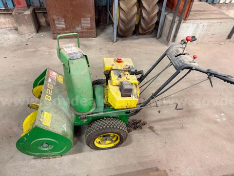 Old John Deere 826 Snowblower