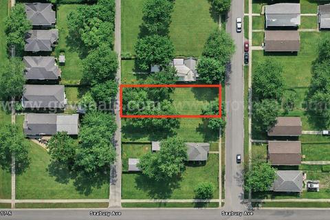 Large Residential Lot 1.9 Miles from Indiana State University