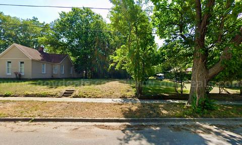 Large Residential Lot 1.7 Miles from Indiana State University
