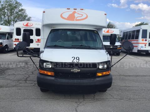 2014 Chevrolet 14 passenger mini bus