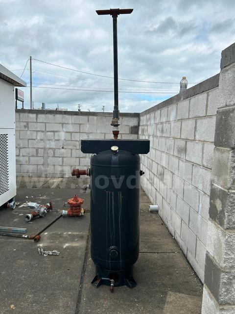 Air Compressor Tank and Relief Valve