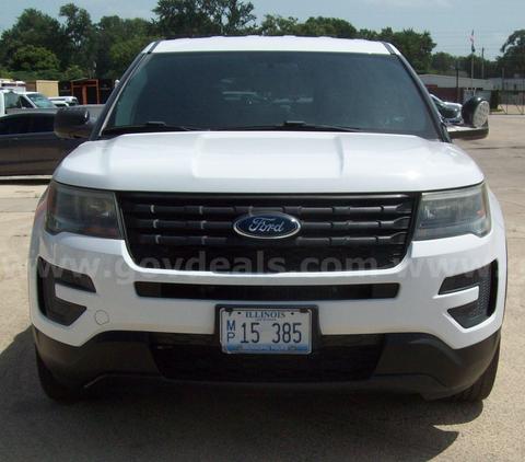 White 2017 Ford Interceptor SUV