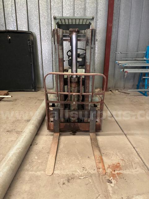 Clark Equipment - Forklift