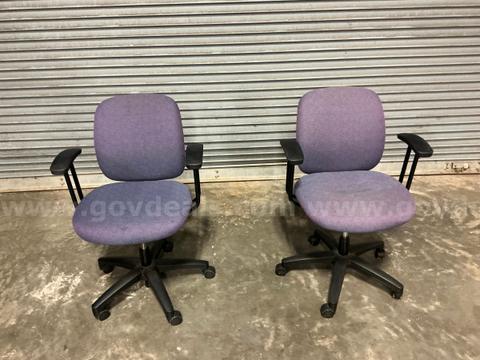 Chairs qty 2