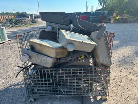 1 lot of used Assorted Power Flood Lights