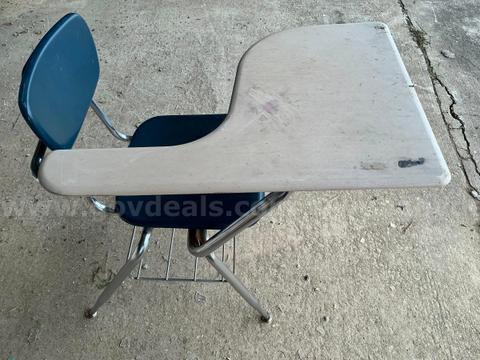 Student Desks Approximately 30