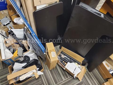 Monitor Hardware Lot – 2 Standing desks, 2 Vivo dual monitor stands, and etc
